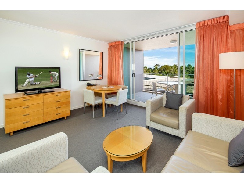 Units 231/232 ‘Pelican Waters Resort’ 38 Mahogany Drive, Pelican Waters QLD 4551