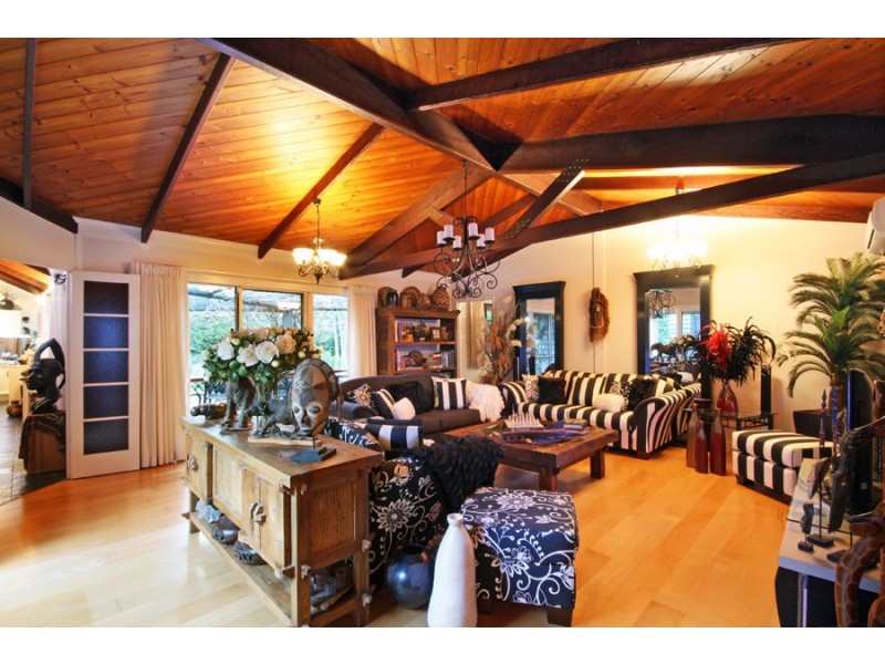 151 Commissioners Flat Road, Peachester QLD 4519