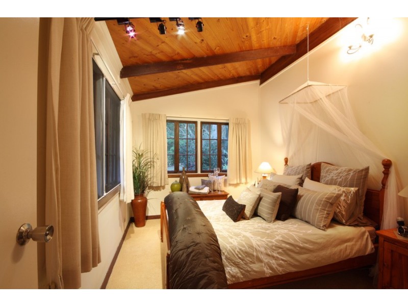 151 Commissioners Flat Road, Peachester QLD 4519