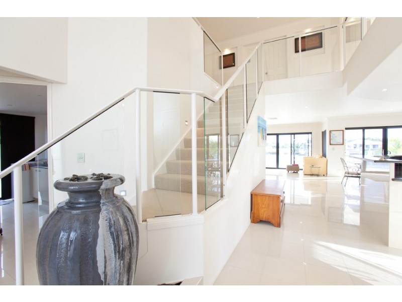 12 Godwin Place, Pelican Waters QLD 4551