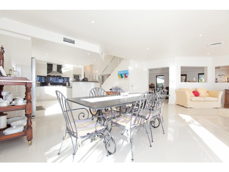 12 Godwin Place, Pelican Waters QLD 4551