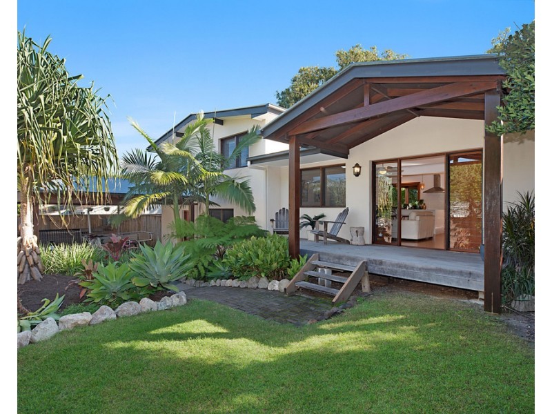 14 Gladstone Parade, Moffat Beach QLD 4551