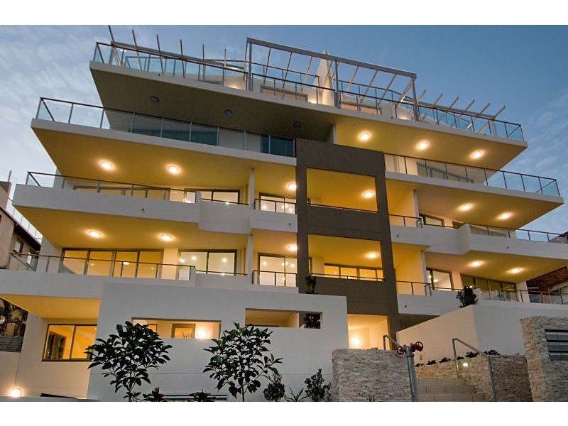 Unit 3/4-6 Orvieto Terrace, Kings Beach QLD 4551