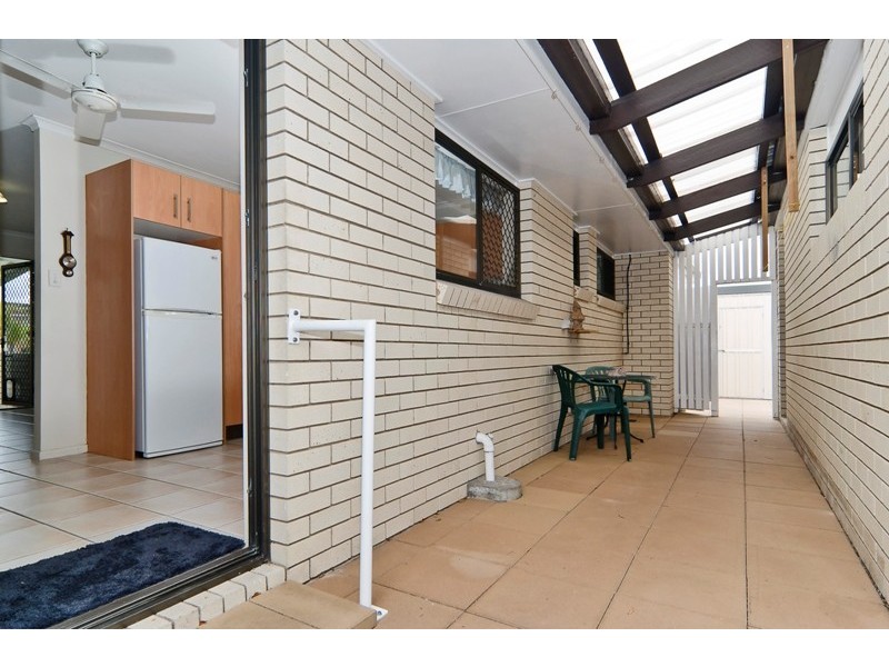 1/17 Pumicestone Place, Golden Beach QLD 4551