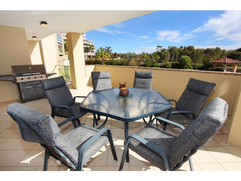 Unit 72 ‘Vardon Point’ 1 Millennium Circuit, Pelican Waters QLD 4551