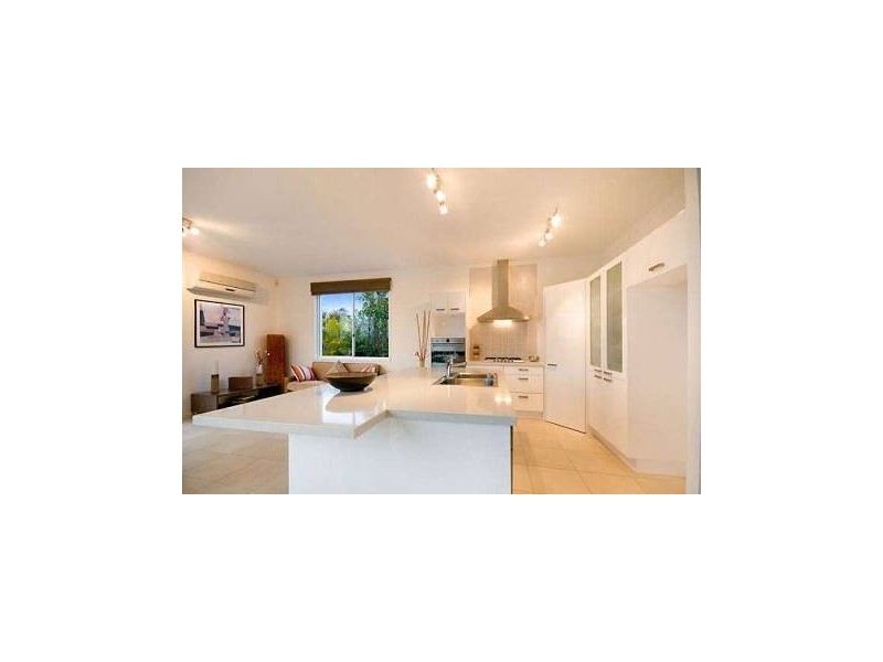 4 Columba Place, Pelican Waters QLD 4551