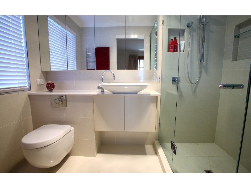 88 Sunset Drive, Little Mountain QLD 4551