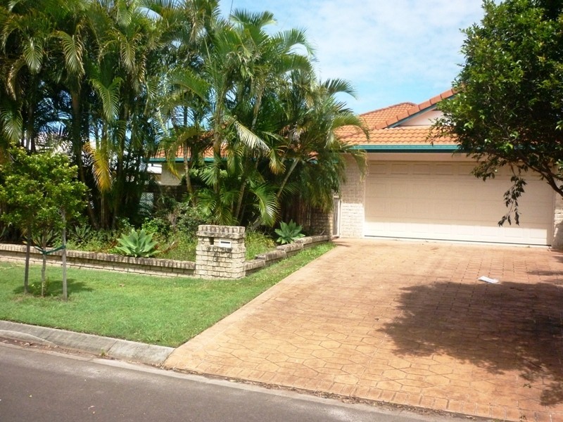 6 Investigator Place, Pelican Waters QLD 4551