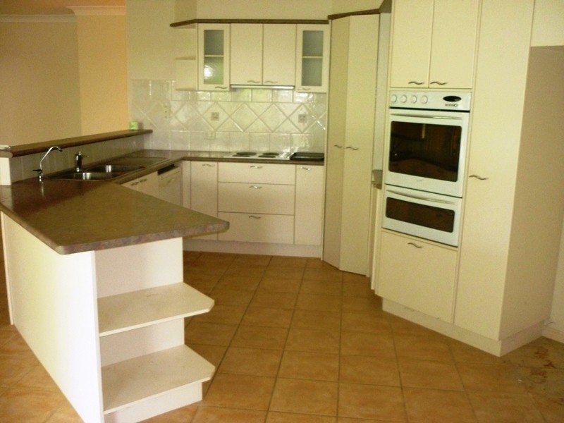 6 Investigator Place, Pelican Waters QLD 4551