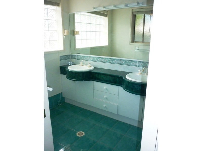 6 Investigator Place, Pelican Waters QLD 4551