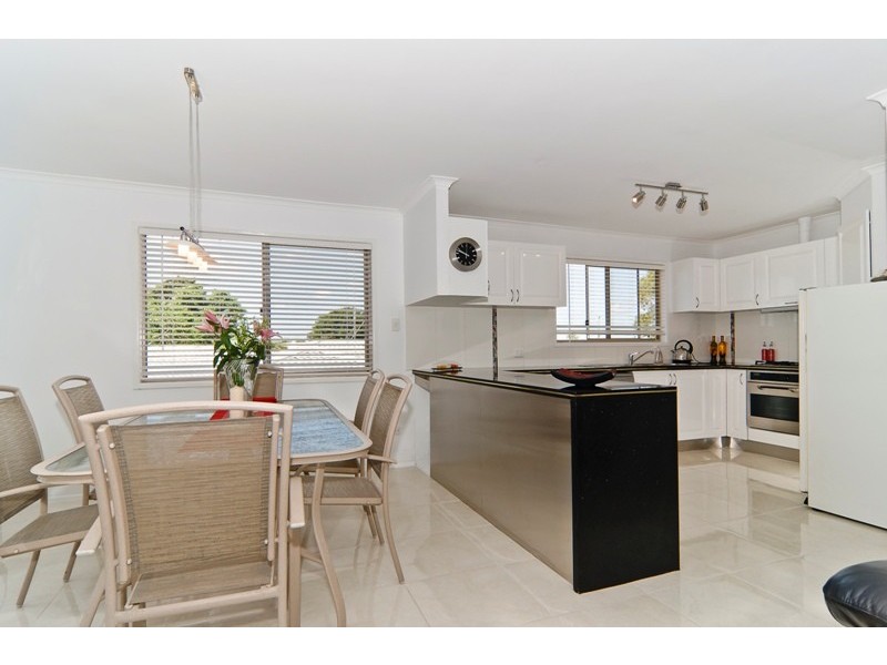 114 Westminster Avenue, Golden Beach QLD 4551
