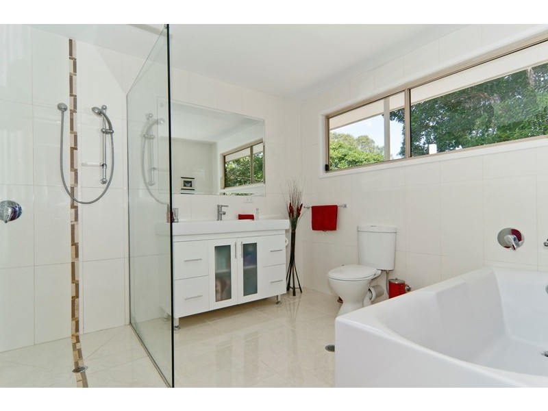 114 Westminster Avenue, Golden Beach QLD 4551