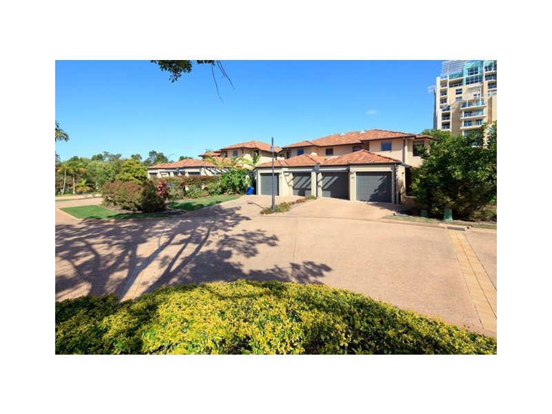 Unit 103 ‘Vardon Point’ 34 Mahogany Drive, Pelican Waters QLD 4551