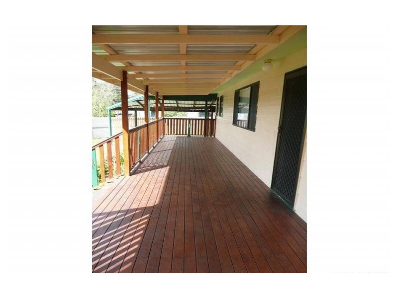 6 Montrose Street, Beerwah QLD 4519