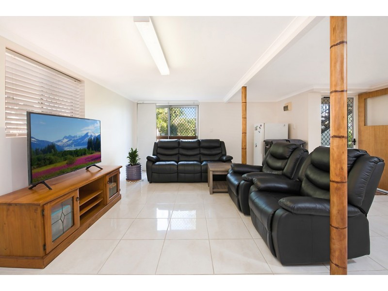 14 Drake Street, Golden Beach QLD 4551
