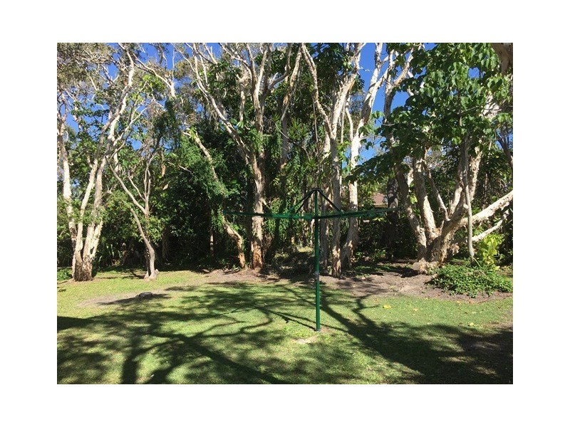 4 Ngungun Street, Dicky Beach QLD 4551