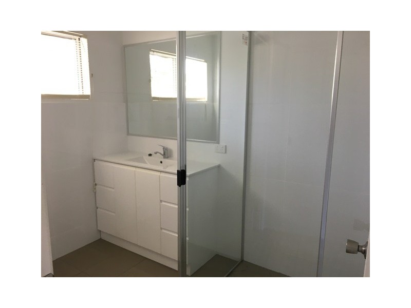 4 Ngungun Street, Dicky Beach QLD 4551