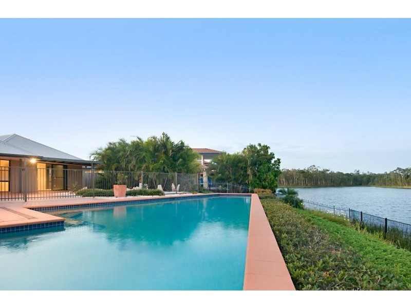 28 Wallaby Circuit, Pelican Waters QLD 4551