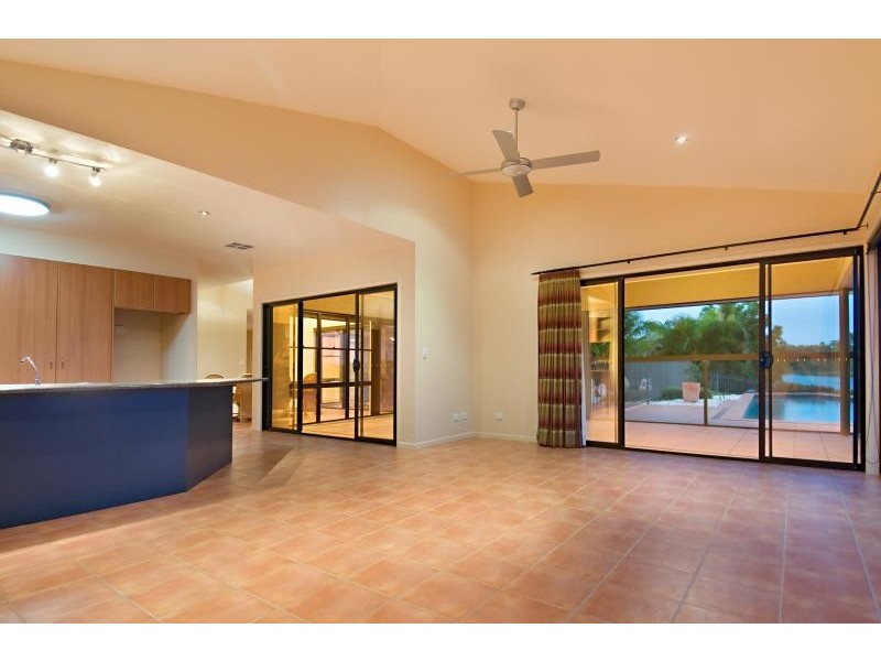 28 Wallaby Circuit, Pelican Waters QLD 4551