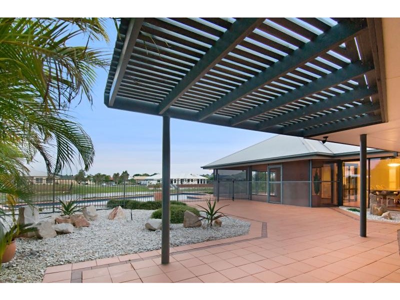 28 Wallaby Circuit, Pelican Waters QLD 4551