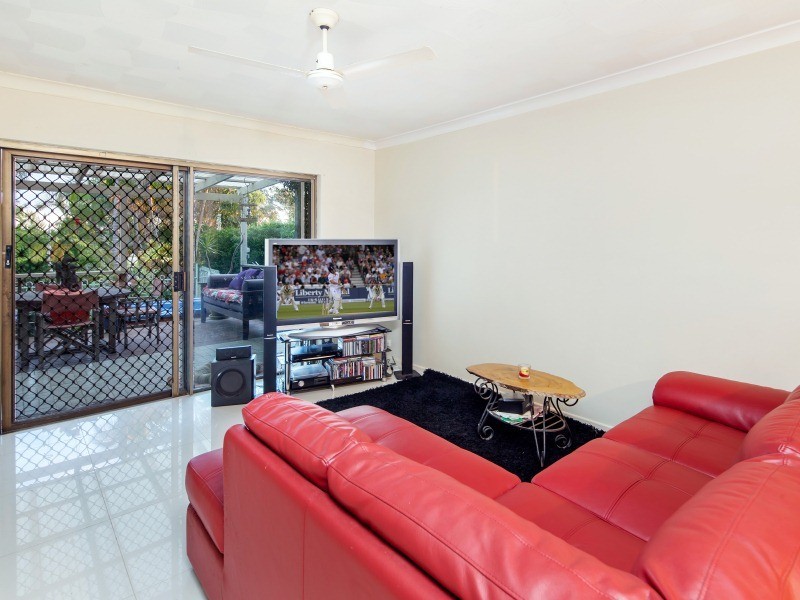 26 Anderson Street, Battery Hill QLD 4551