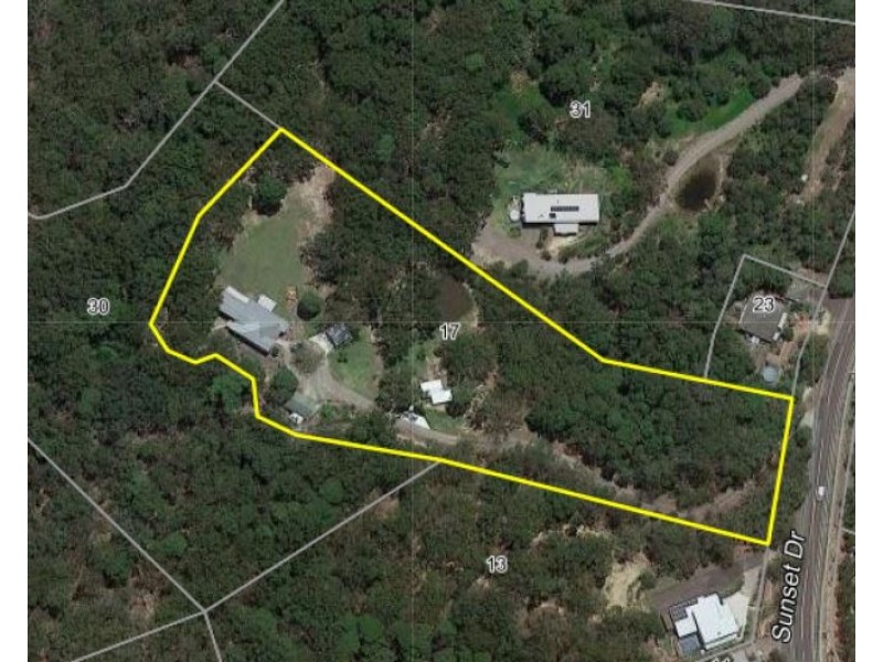 17 Sunset Drive, Little Mountain QLD 4551