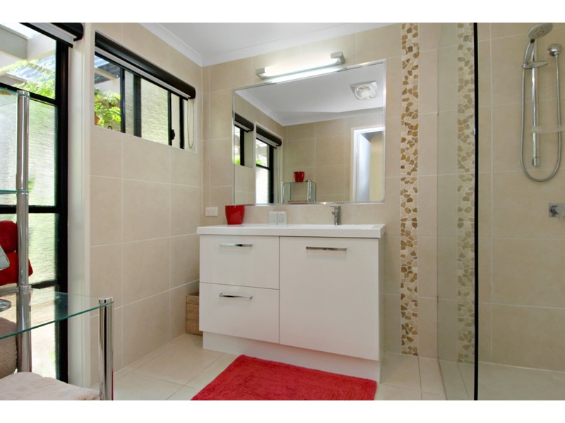 31 Theresa Street, Golden Beach QLD 4551