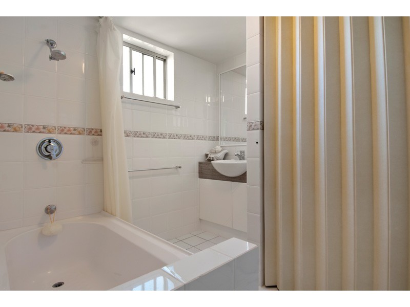 Unit 10 ‘Highpoint’ 35 Maltman Street, Kings Beach QLD 4551