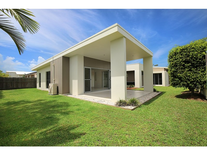 7 Creek View Place, Pelican Waters QLD 4551