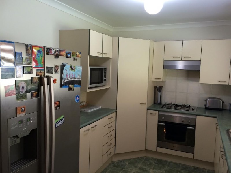 11 Avondale Place, Little Mountain QLD 4551