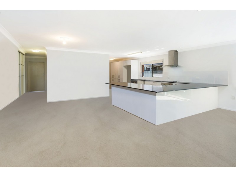 170 Golden Beach Esplanade, Golden Beach QLD 4551