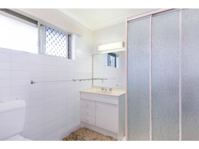 170 Golden Beach Esplanade, Golden Beach QLD 4551