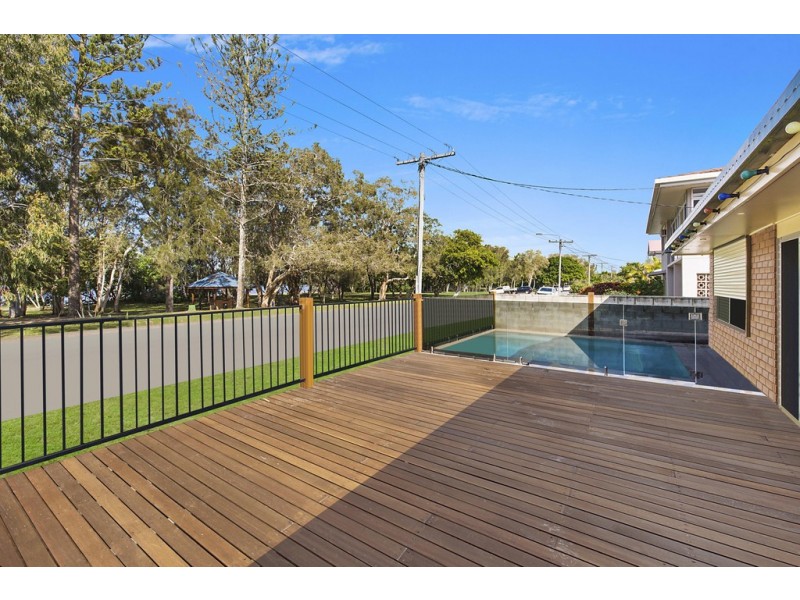 170 Golden Beach Esplanade, Golden Beach QLD 4551