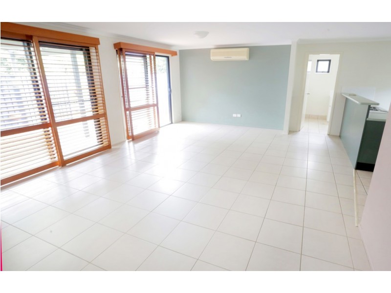 3/7 Roberts Street, Golden Beach QLD 4551