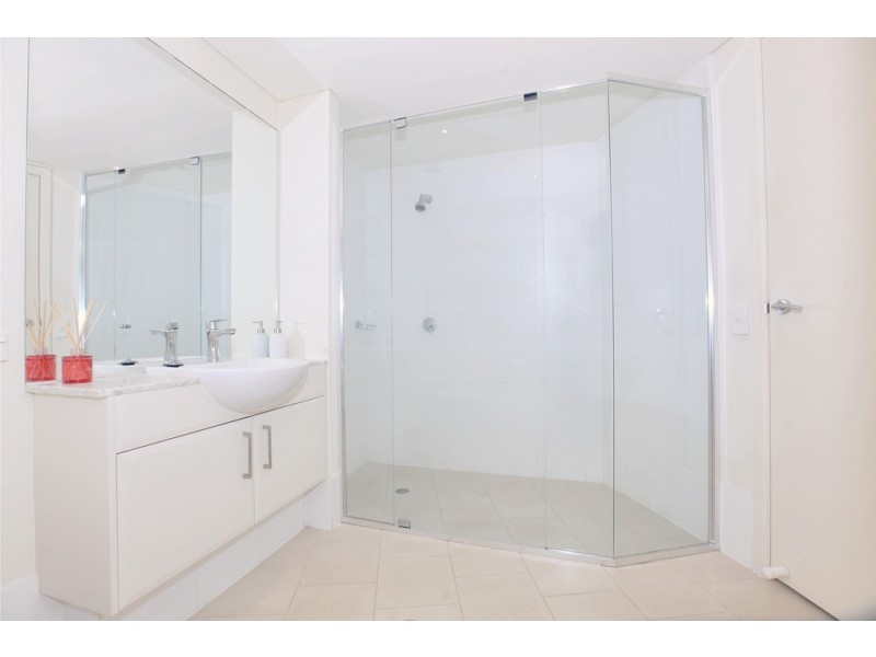 Unit 206/42 Queen Street, Kings Beach QLD 4551