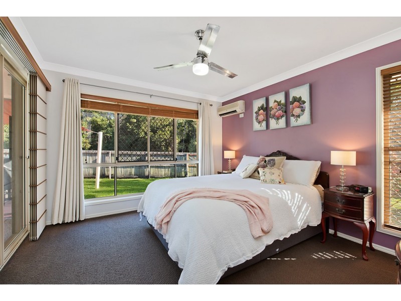 18 Bluegrass Street, Little Mountain QLD 4551