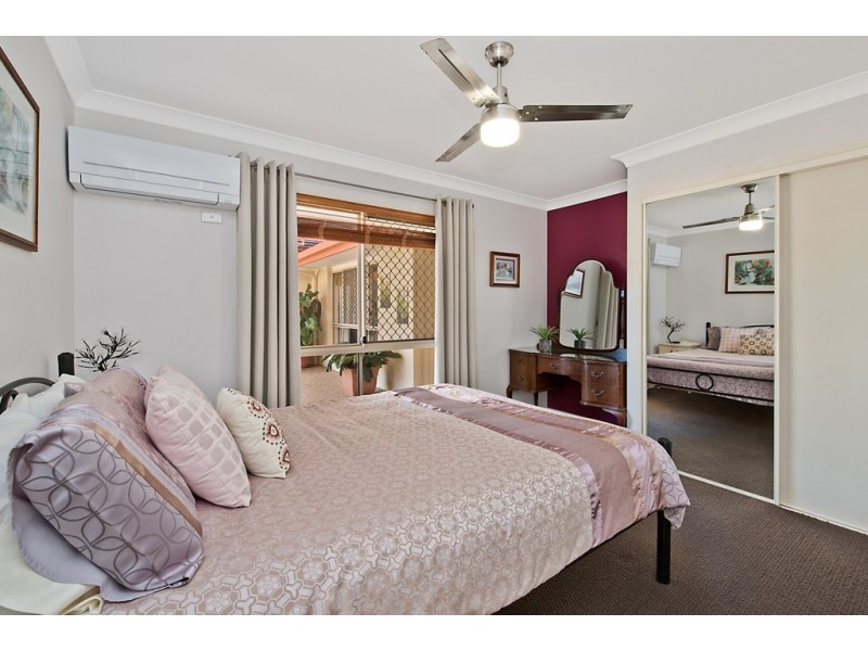 18 Bluegrass Street, Little Mountain QLD 4551