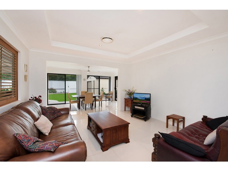 3 Sovereign Circuit, Pelican Waters QLD 4551