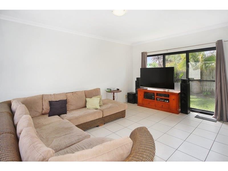 15 Tamarind Street, Meridan Plains QLD 4551