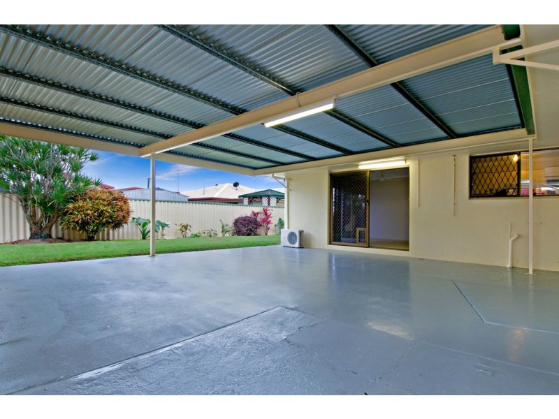 11 Cunningham Court, Golden Beach QLD 4551