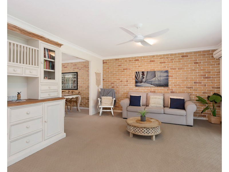 10 Oakwood Street, Little Mountain QLD 4551