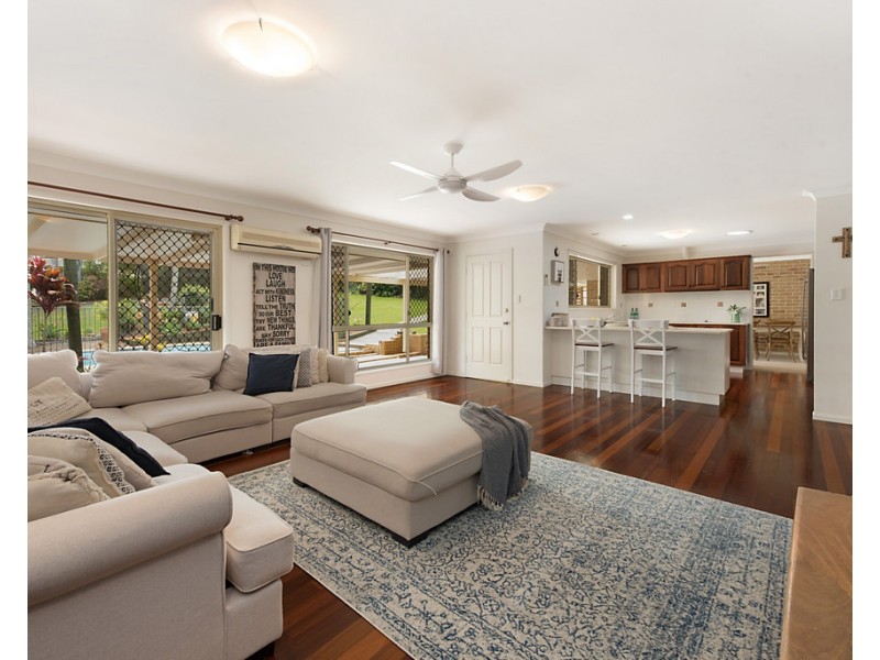 10 Oakwood Street, Little Mountain QLD 4551