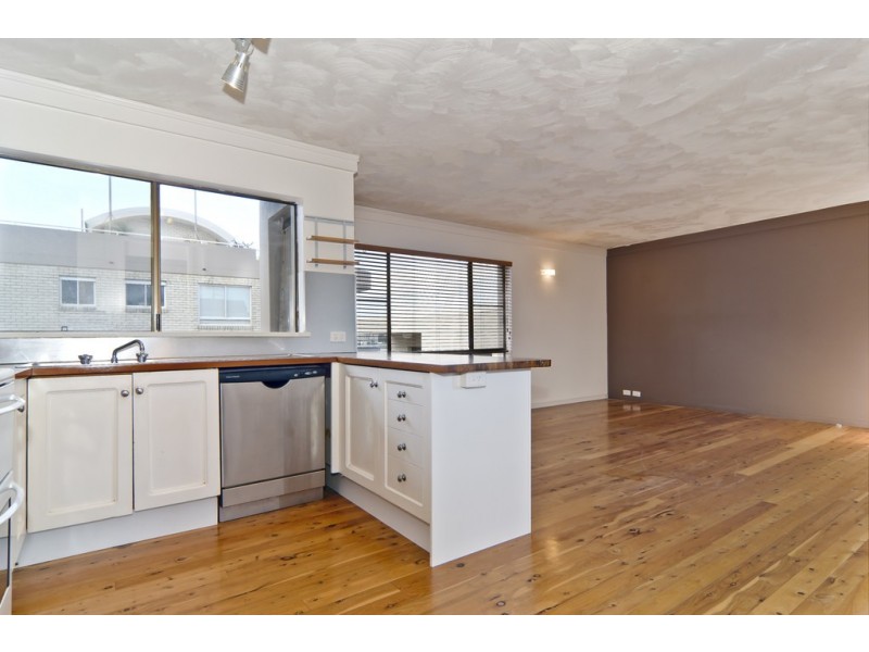 Unit 6 ‘Pleasant View’ 7 Warne Terrace, Kings Beach QLD 4551