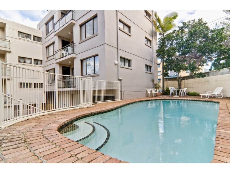 Unit 6 ‘Pleasant View’ 7 Warne Terrace, Kings Beach QLD 4551
