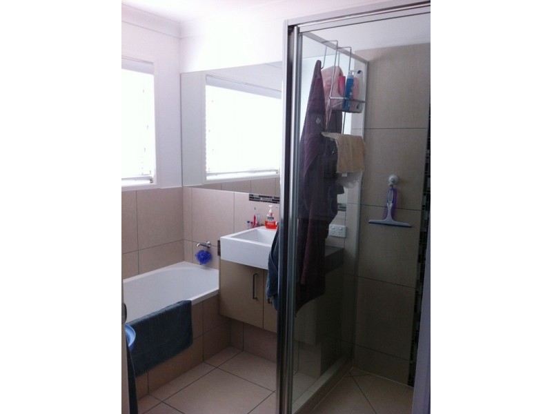 Unit 2 ‘Meridan Villas’ 10 Alicia Circuit, Little Mountain QLD 4551