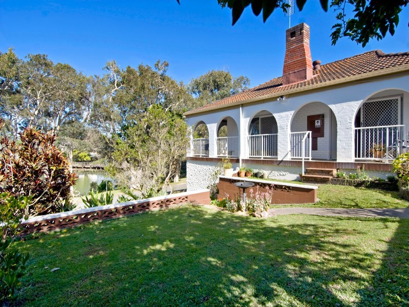 15 Elizabeth Street, Dicky Beach QLD 4551