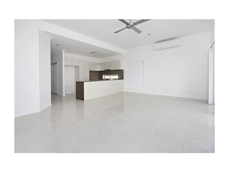 7 Banyandah Close, Birtinya QLD 4575