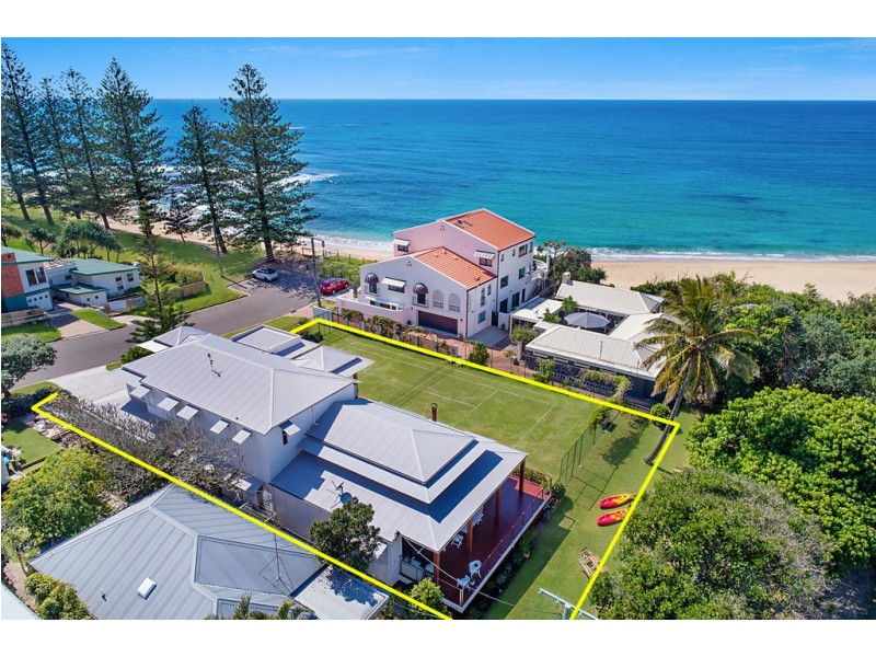 6 Cooroora Street, Dicky Beach QLD 4551