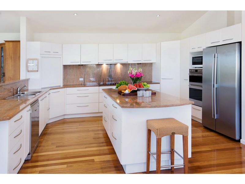 6 Cooroora Street, Dicky Beach QLD 4551