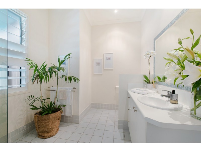 6 Cooroora Street, Dicky Beach QLD 4551